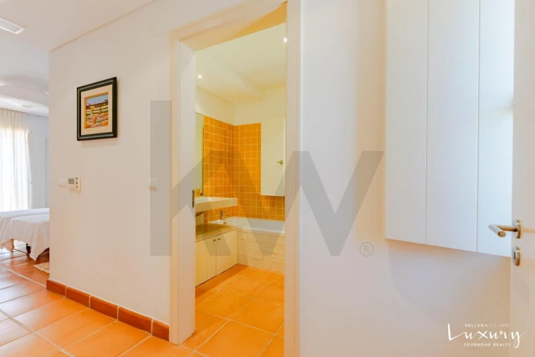 Moradia T5 para Venda em Vau Foto 40