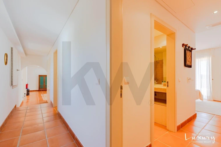 Moradia T5 para Venda em Vau Foto 36