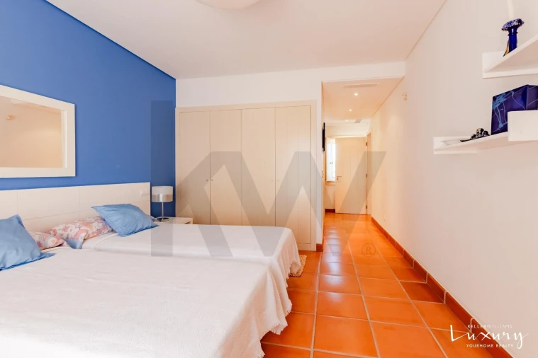 Moradia T5 para Venda em Vau Foto 43