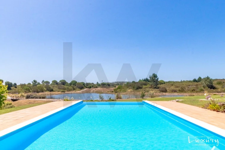 Moradia T5 para Venda em Vau Foto 33