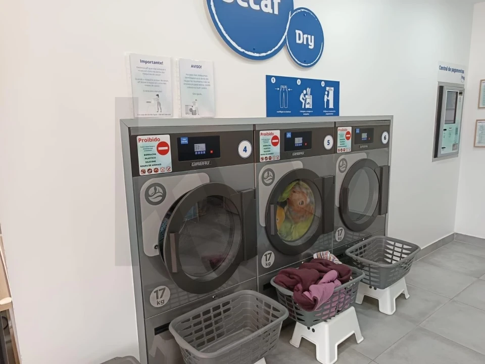 Negócio para Venda em Nossa Senhora da Vila, Nossa Senhora do Bispo e Silveiras Foto 8