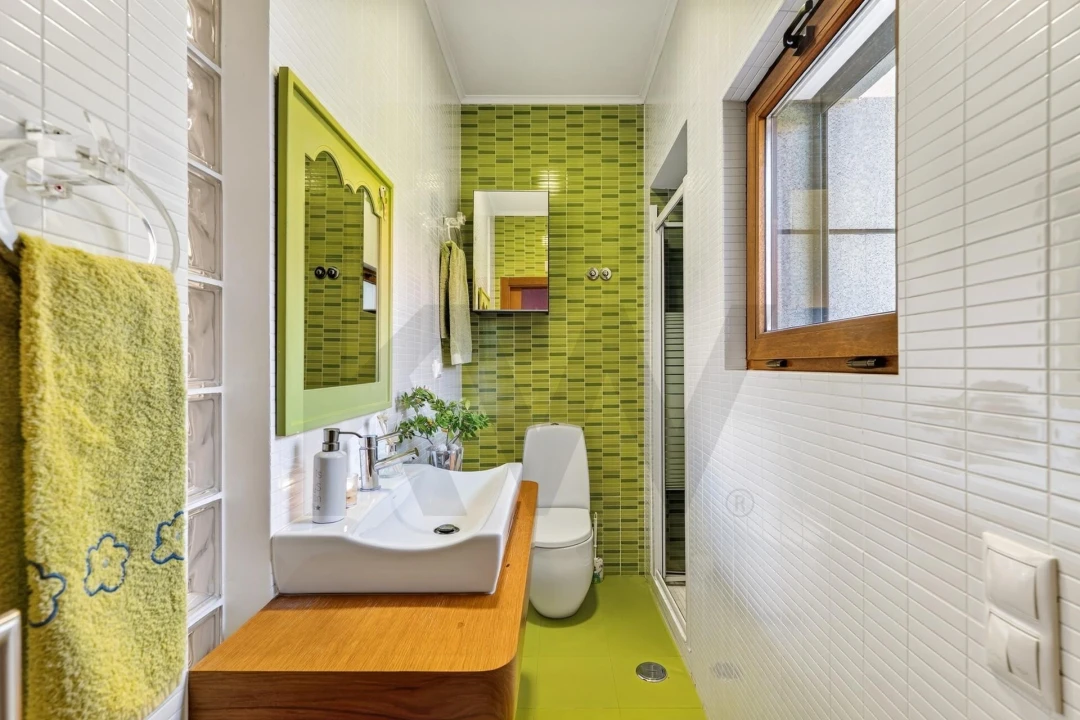 Moradia T6 para Venda em Corroios Foto 30