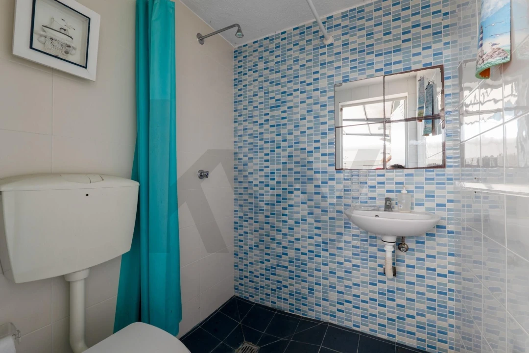 Moradia T6 para Venda em Corroios Foto 14