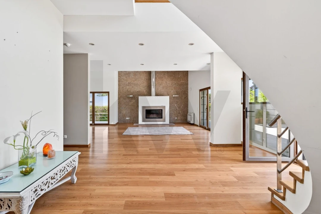 Moradia T6 para Venda em Corroios Foto 17