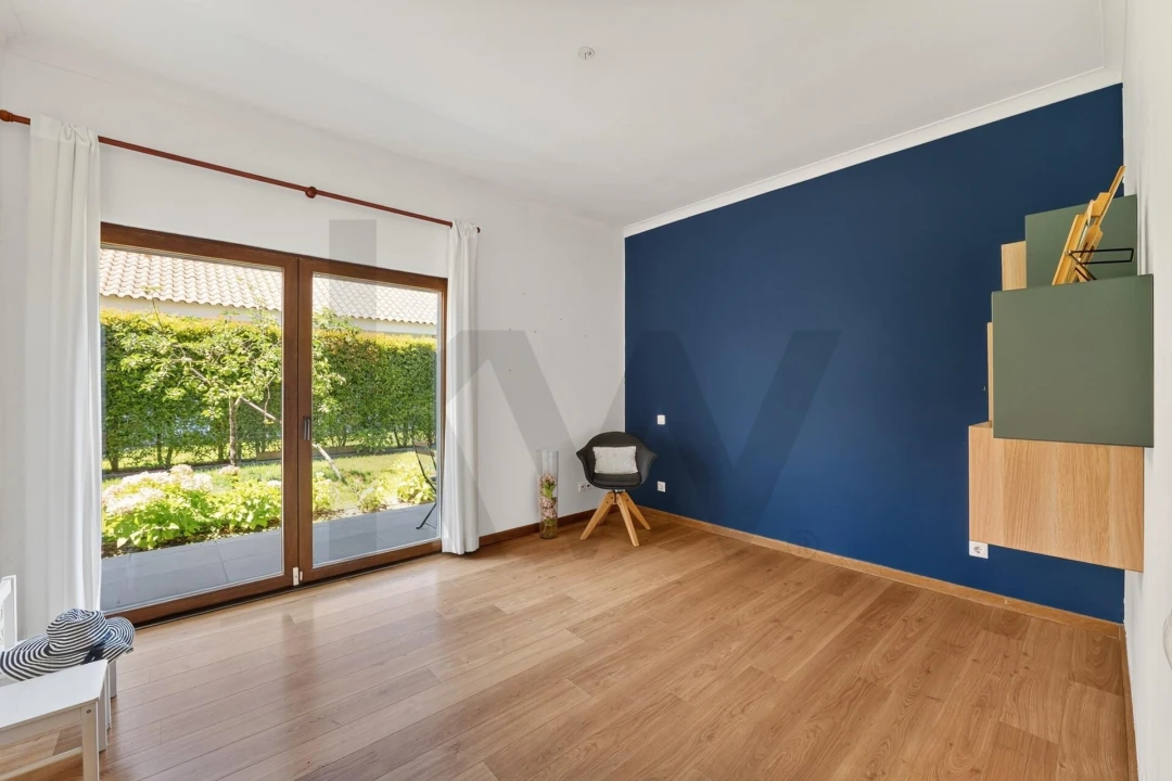 Moradia T6 para Venda em Corroios Foto 33