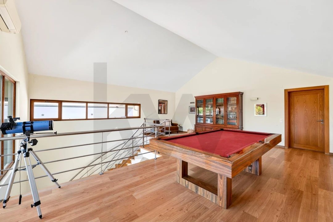 Moradia T6 para Venda em Corroios Foto 49