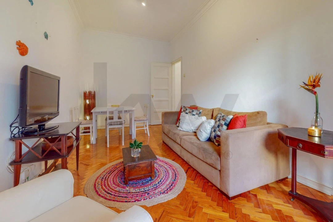 Apartamento T2 para Arrendamento em Campo de Ourique Foto 18