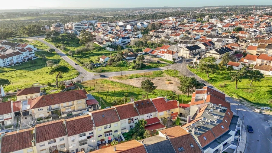 Moradia T2 para Venda em Corroios Foto 10