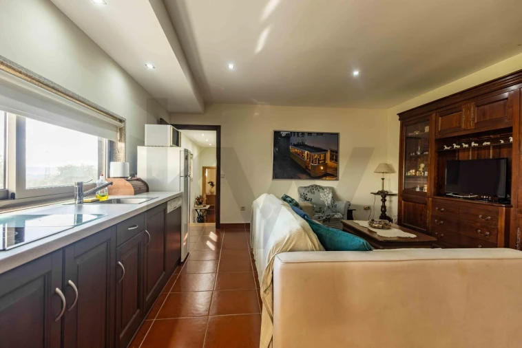 Moradia T4 para Venda em Vilarandelo Foto 32