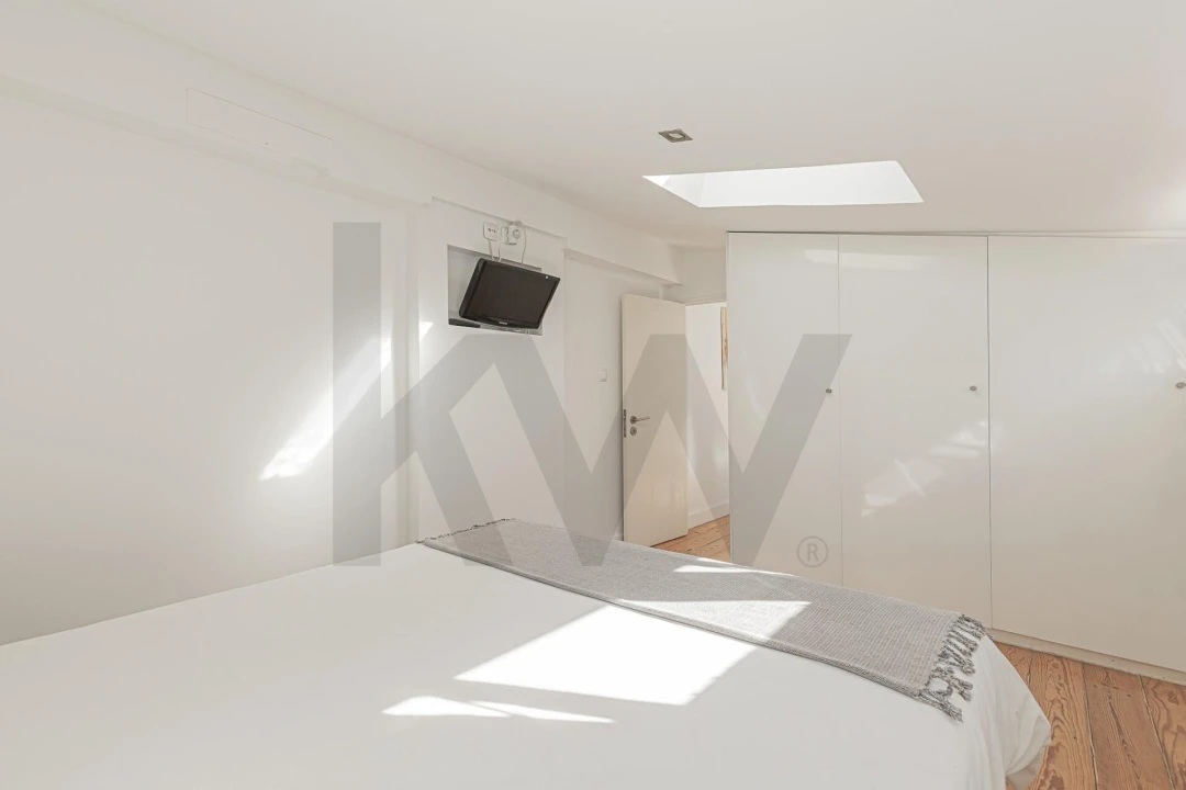 Apartamento T1 para Arrendamento em Santo António Foto 14