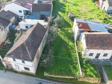 Terreno para Venda em Casal Comba
