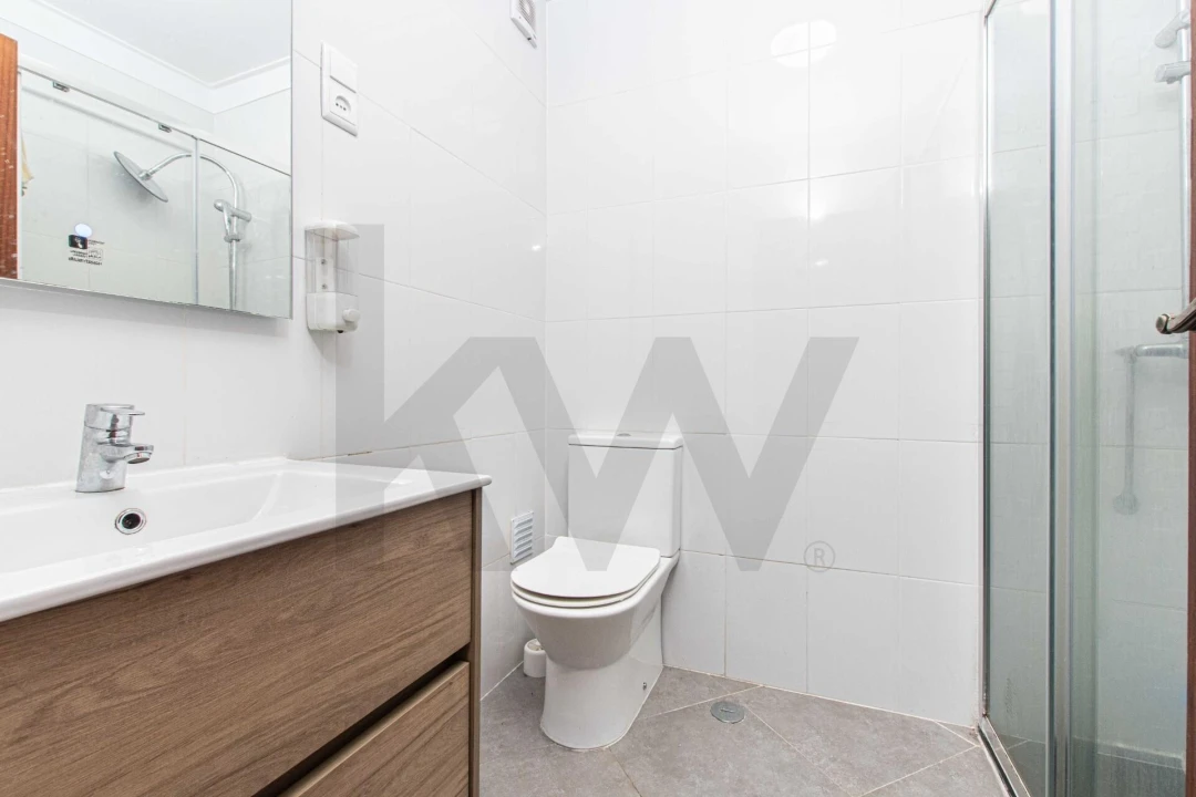 Apartamento T2 para Venda em Odivelas Foto 13