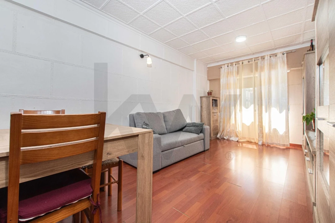 Apartamento T2 para Venda em Odivelas Foto 1