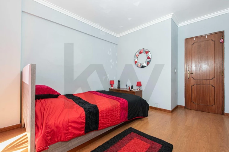 Apartamento T2 para Venda em Odivelas Foto 12