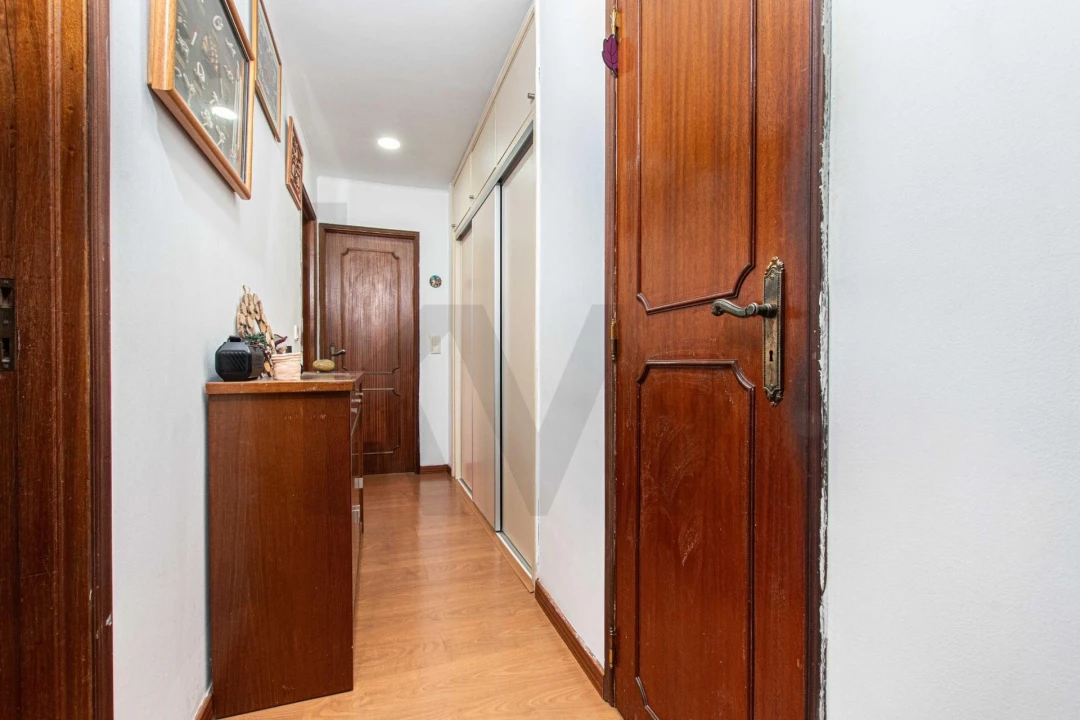 Apartamento T2 para Venda em Odivelas Foto 9