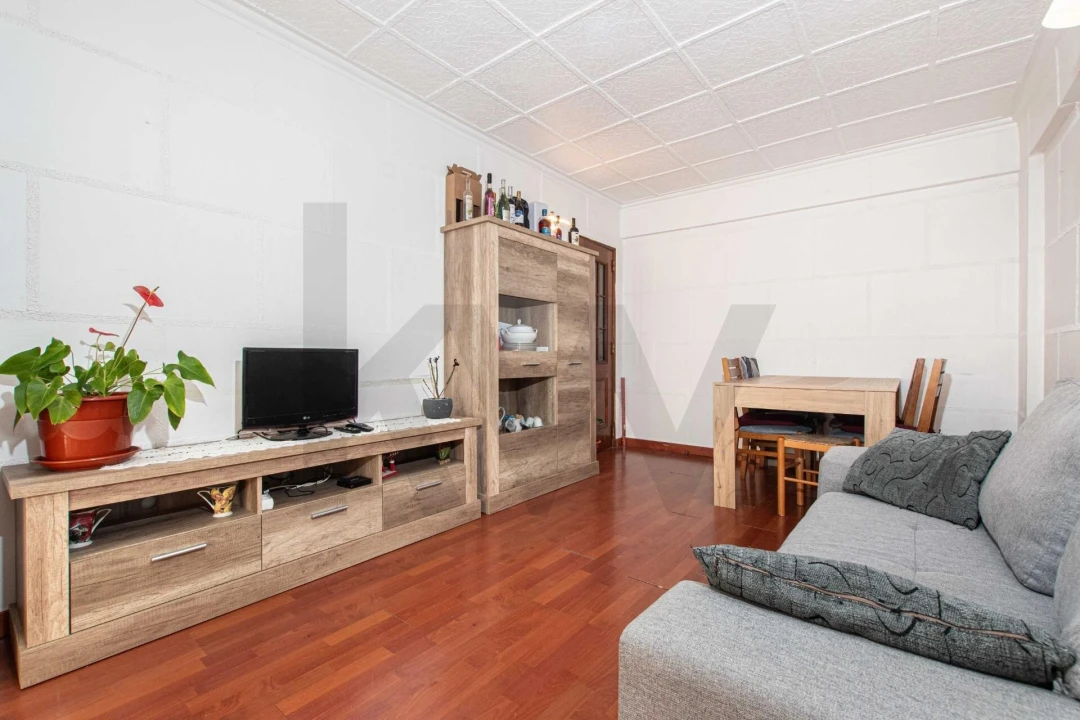 Apartamento T2 para Venda em Odivelas Foto 3