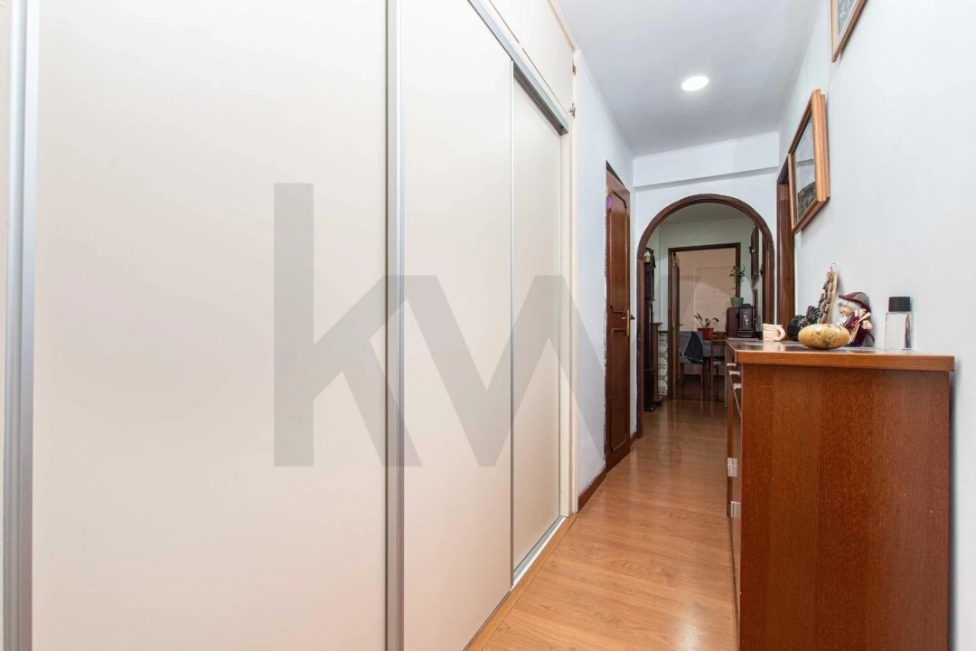 Apartamento T2 para Venda em Odivelas Foto 10