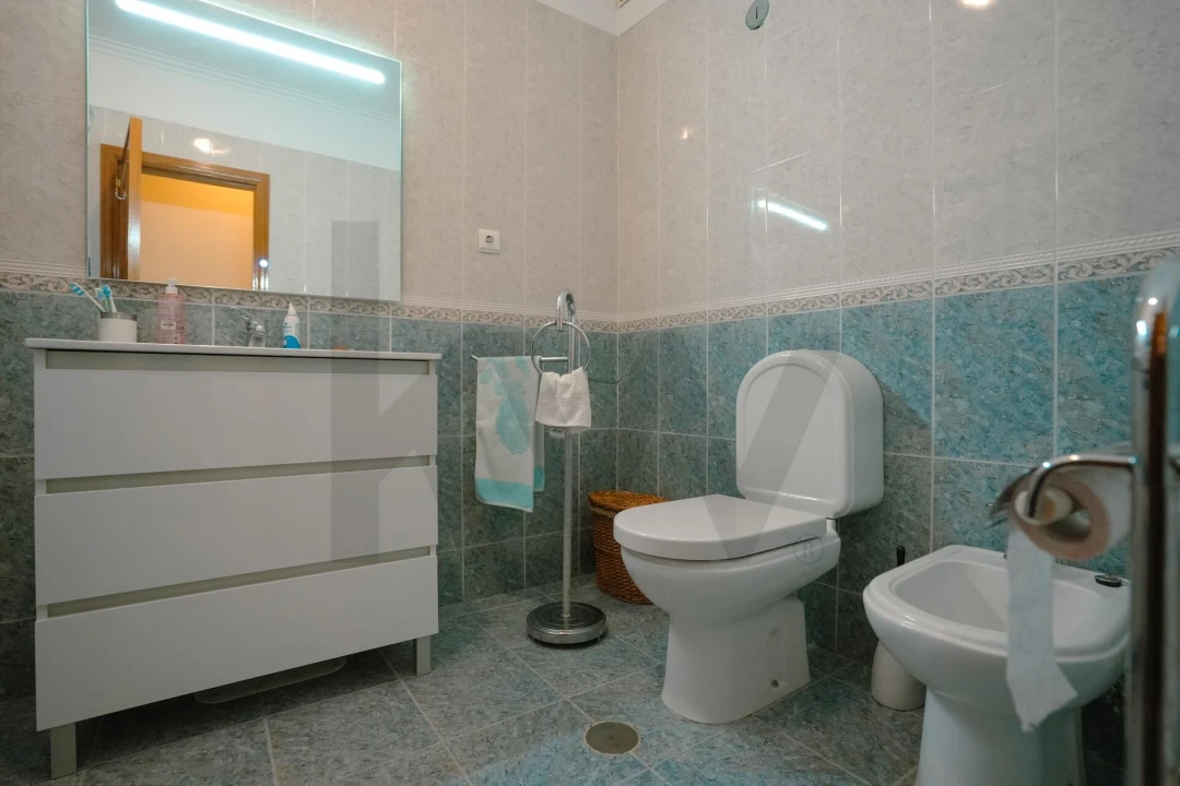 Apartamento T3 para Venda em Charneca de Caparica e Sobreda Foto 19