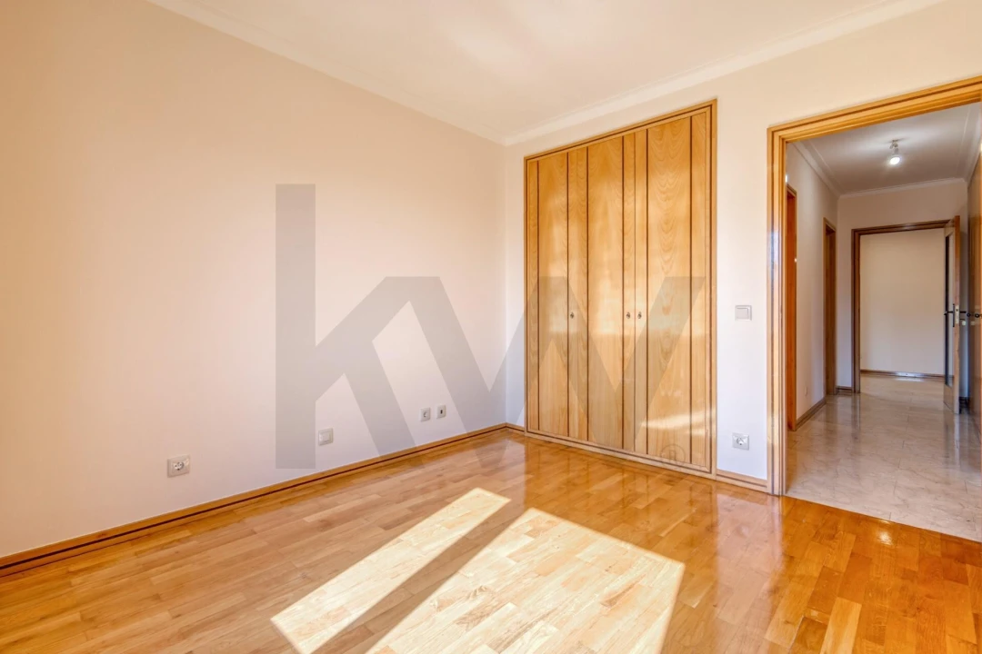 Apartamento T3 para Venda em Santa Marinha e São Pedro da Afurada Foto 23