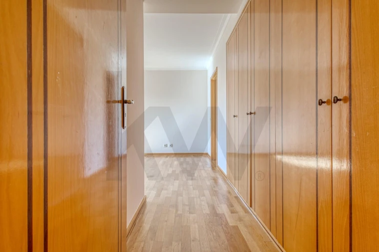 Apartamento T3 para Venda em Santa Marinha e São Pedro da Afurada Foto 17