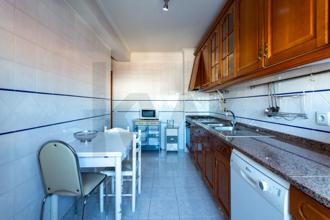 Apartamento T2 para Venda em Salvaterra de Magos e Foros de Salvaterra Foto 28