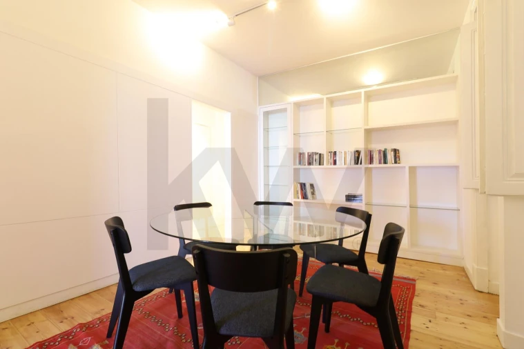 Apartamento T2 para Arrendamento em Misericórdia Foto 10