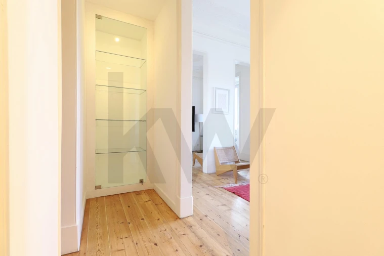 Apartamento T2 para Arrendamento em Misericórdia Foto 12