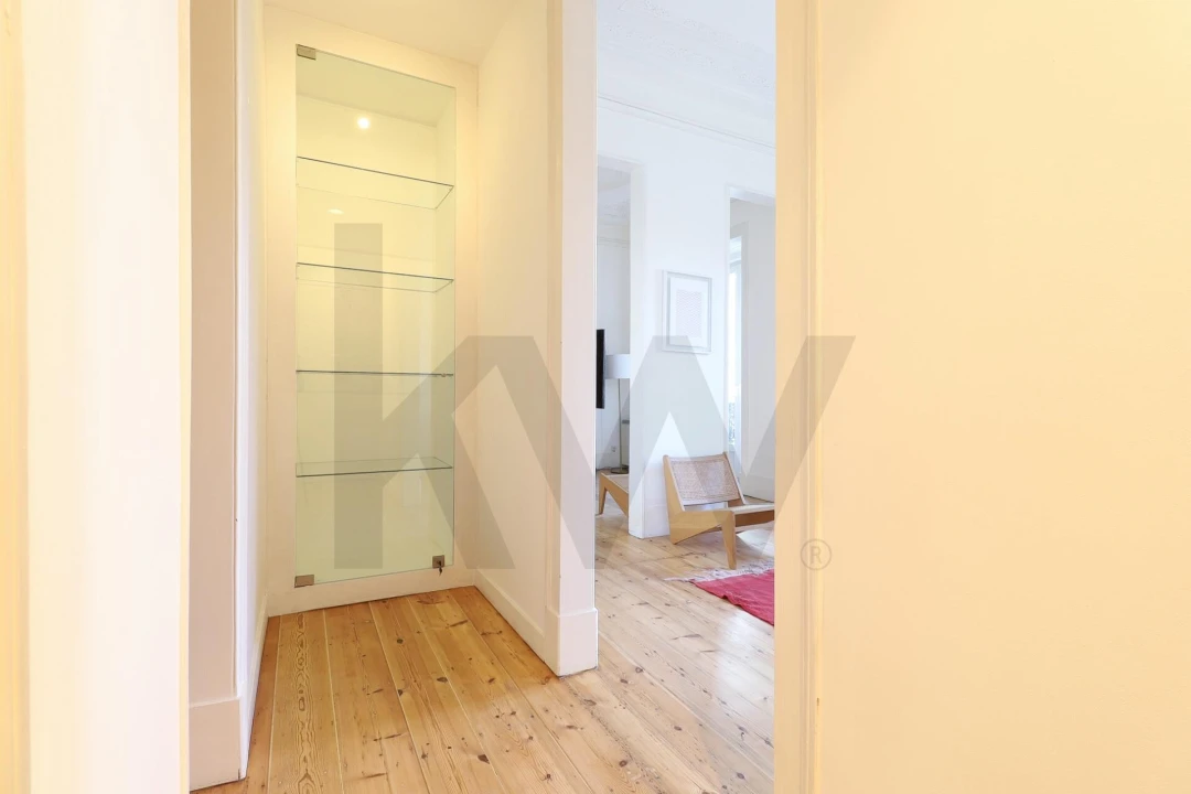 Apartamento T2 para Arrendamento em Misericórdia Foto 12