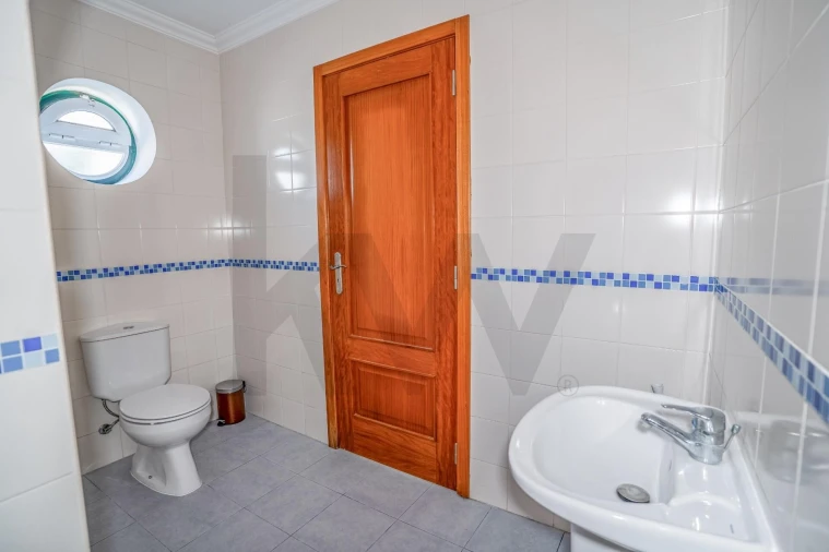 Moradia T3 para Venda em Nadadouro Foto 17