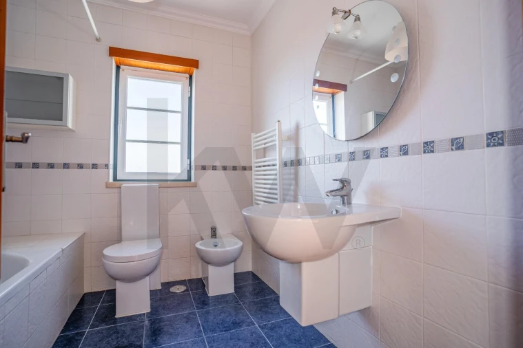 Moradia T3 para Venda em Nadadouro Foto 12