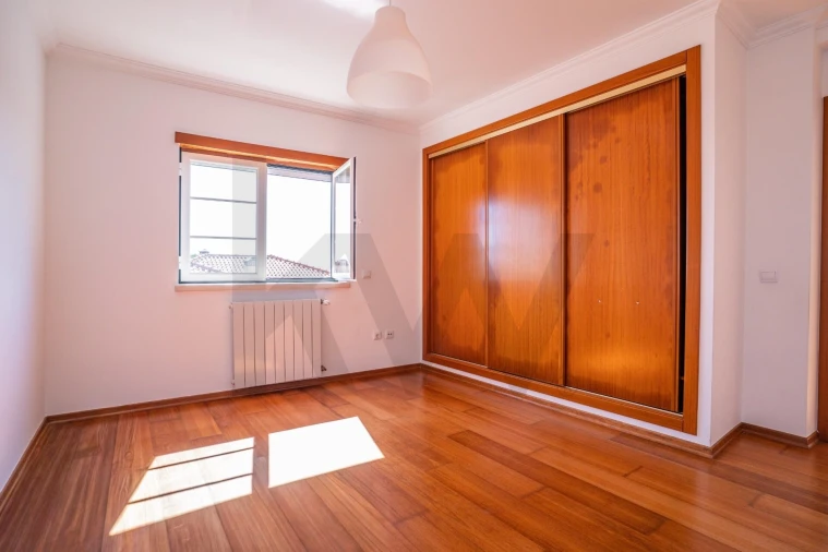 Moradia T3 para Venda em Nadadouro Foto 10