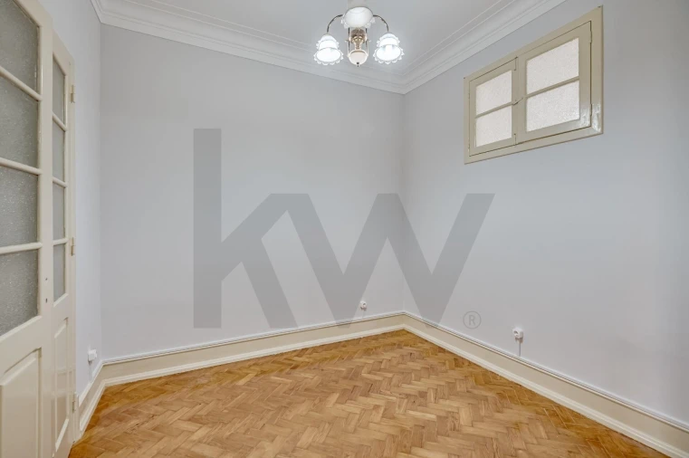 Apartamento T2 para Arrendamento em Arroios Foto 7