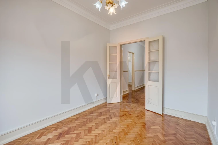 Apartamento T2 para Arrendamento em Arroios Foto 4