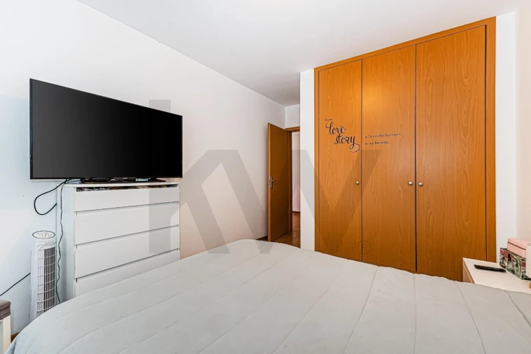 Apartamento T3 para Venda em Portimão Foto 11