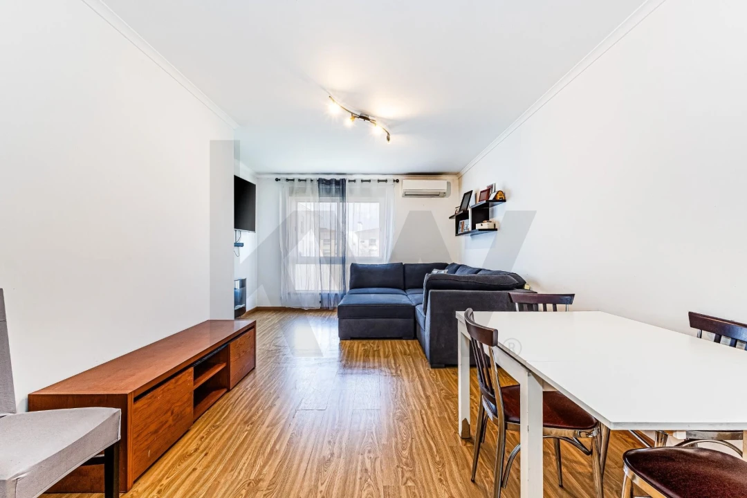 Apartamento T3 para Venda em Portimão Foto 6