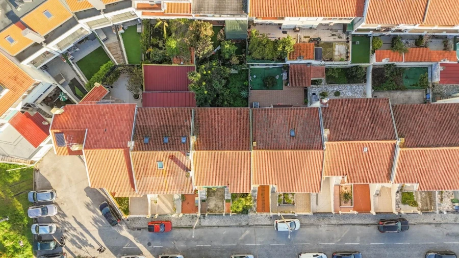 Moradia T2 para Venda em Corroios Foto 13