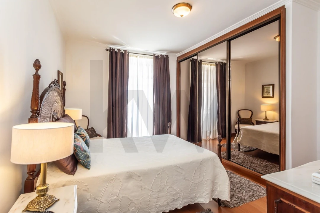 Apartamento T4 para Venda em Arroios Foto 8