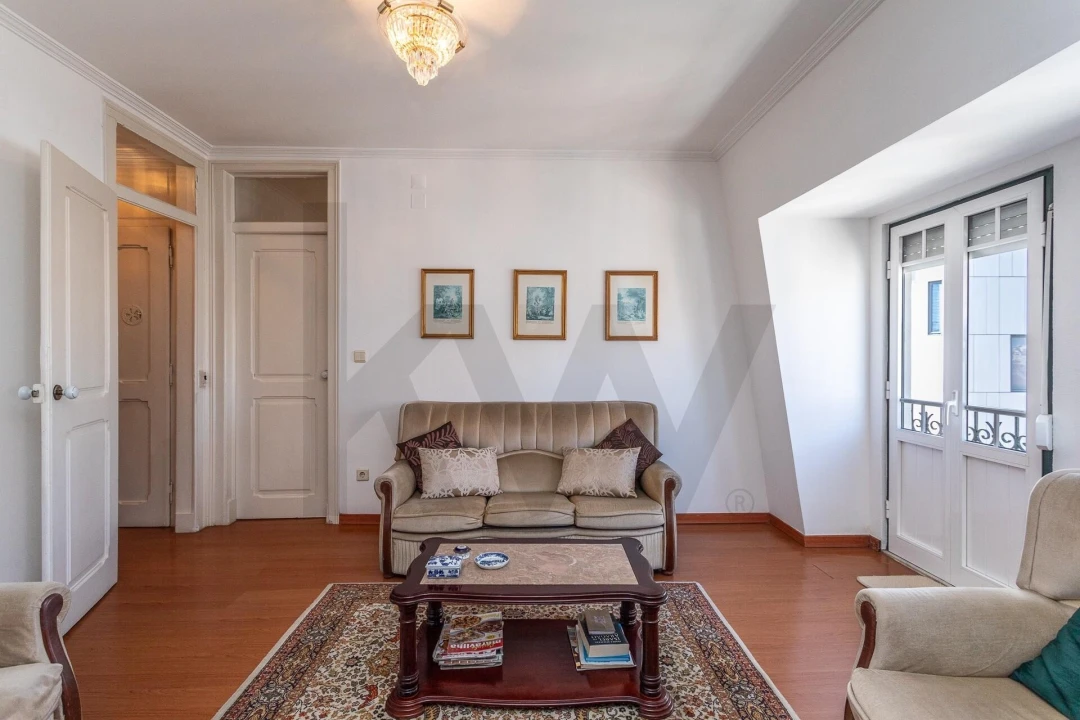 Apartamento T4 para Venda em Arroios Foto 6