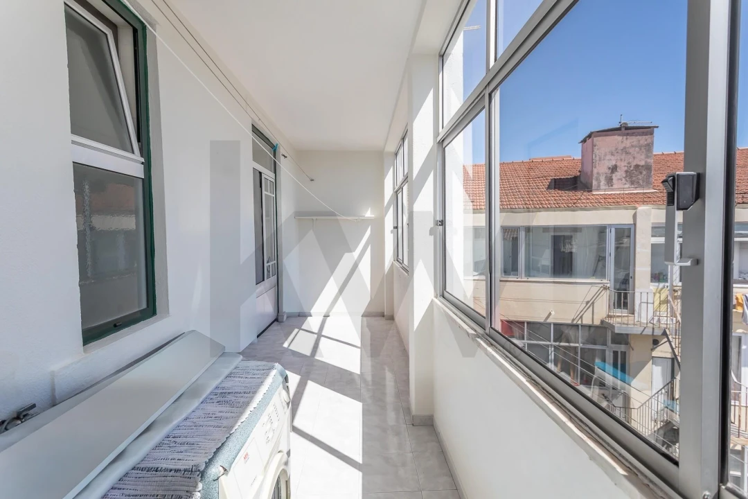 Apartamento T4 para Venda em Arroios Foto 24