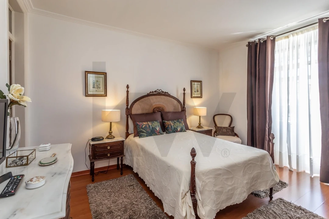 Apartamento T4 para Venda em Arroios Foto 9