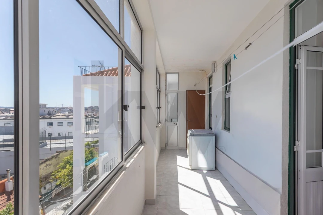 Apartamento T4 para Venda em Arroios Foto 25