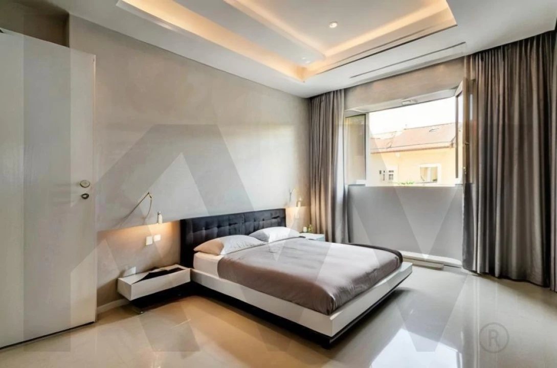 Apartamento T4 para Arrendamento em Areeiro Foto 20