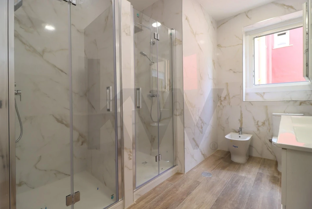 Apartamento T4 para Arrendamento em Areeiro Foto 27