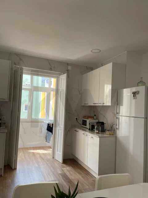 Apartamento T4 para Arrendamento em Areeiro