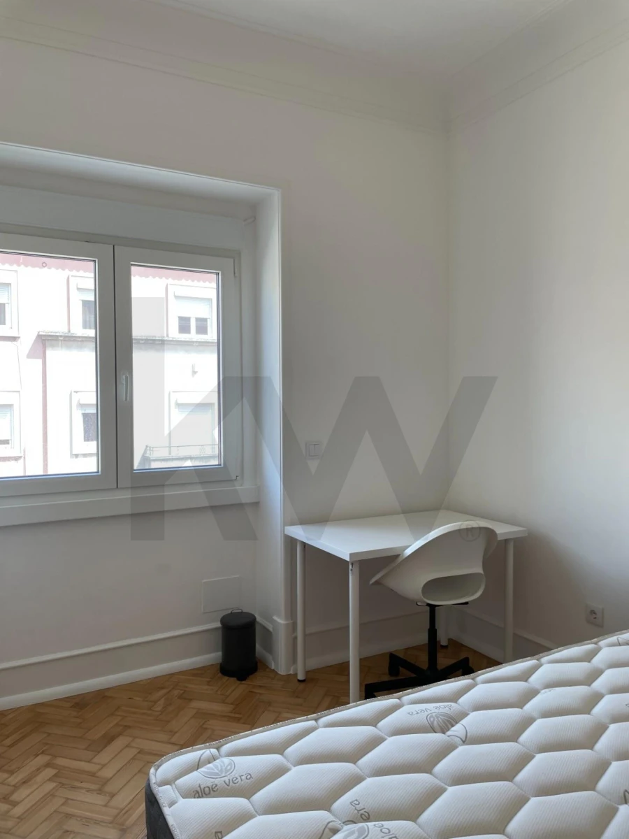 Apartamento T4 para Arrendamento em Areeiro Foto 58