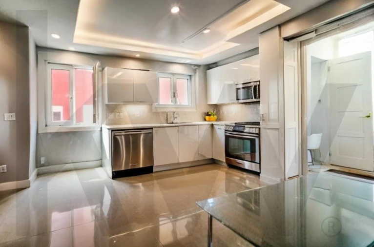 Apartamento T4 para Arrendamento em Areeiro Foto 35