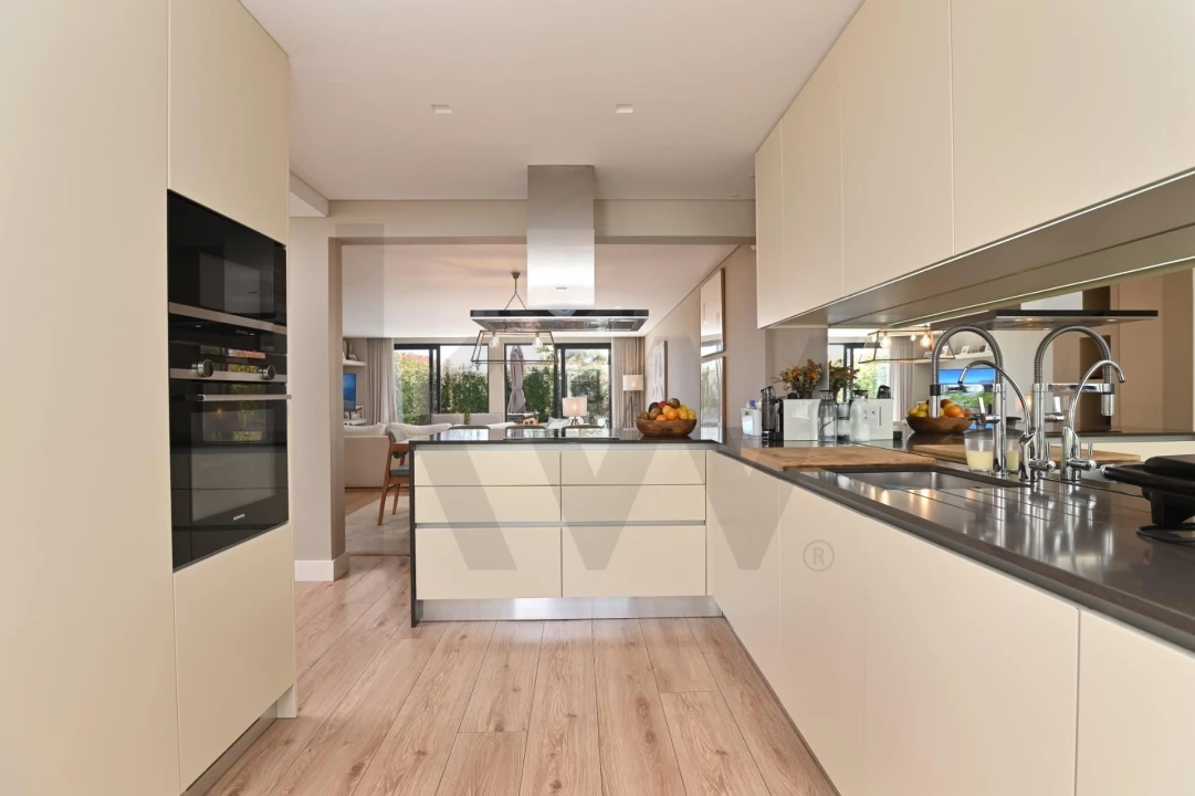 Moradia T5 para Arrendamento em Cascais e Estoril Foto 12