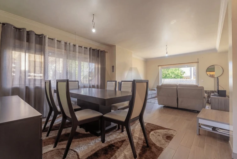 Moradia T4 para Venda em Pampilhosa Foto 2