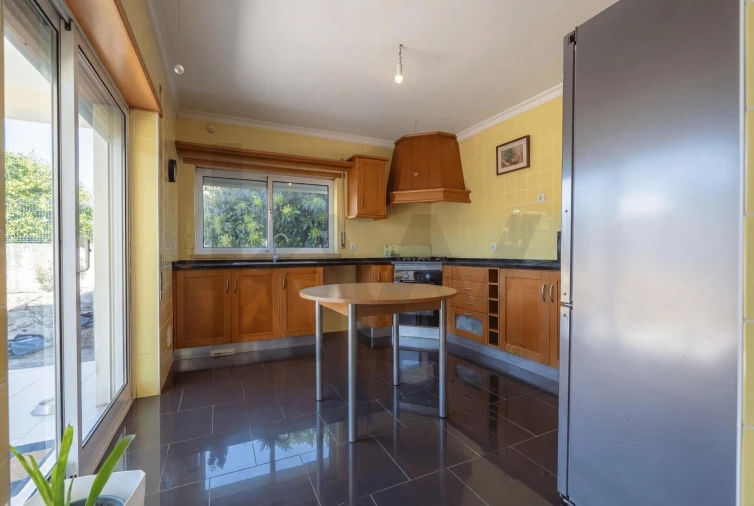 Moradia T4 para Venda em Pampilhosa Foto 5