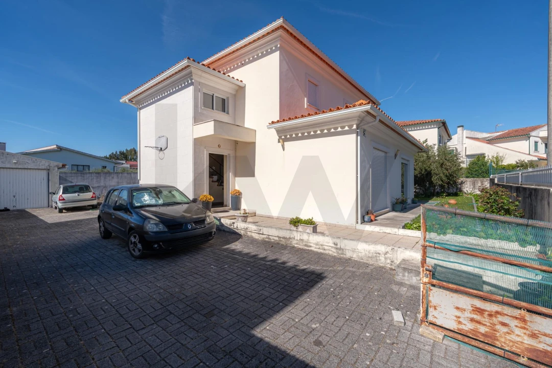 Moradia T4 para Venda em Pampilhosa Foto 33